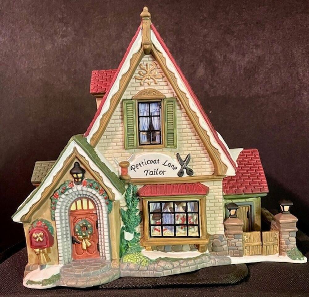 Santa's Workbench Collection Classic Series Petticoat Lane Tailor -2001 - New